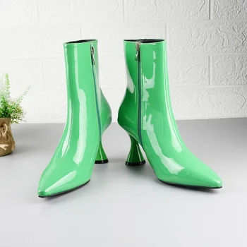 2023 Szexi bokacsizma divat magassarkú cipő nőknek Cipők Tavaszi őszi bokacsizma Női hegyes rövid csizma Botas de Mujer