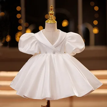 Fehér kislány ruhák Születésnapi zsúr Tutu ruha íj Újszülött kislányok születésnapi ruhák kisgyermek csecsemő lányok esküvői jelmez
