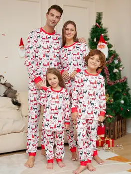 Karácsonyi családi passzsama 2024 Új divat fawn teljes testmintás felnőtt gyerek öltöny Baba jumpsuit kutyaruházat Családi szett